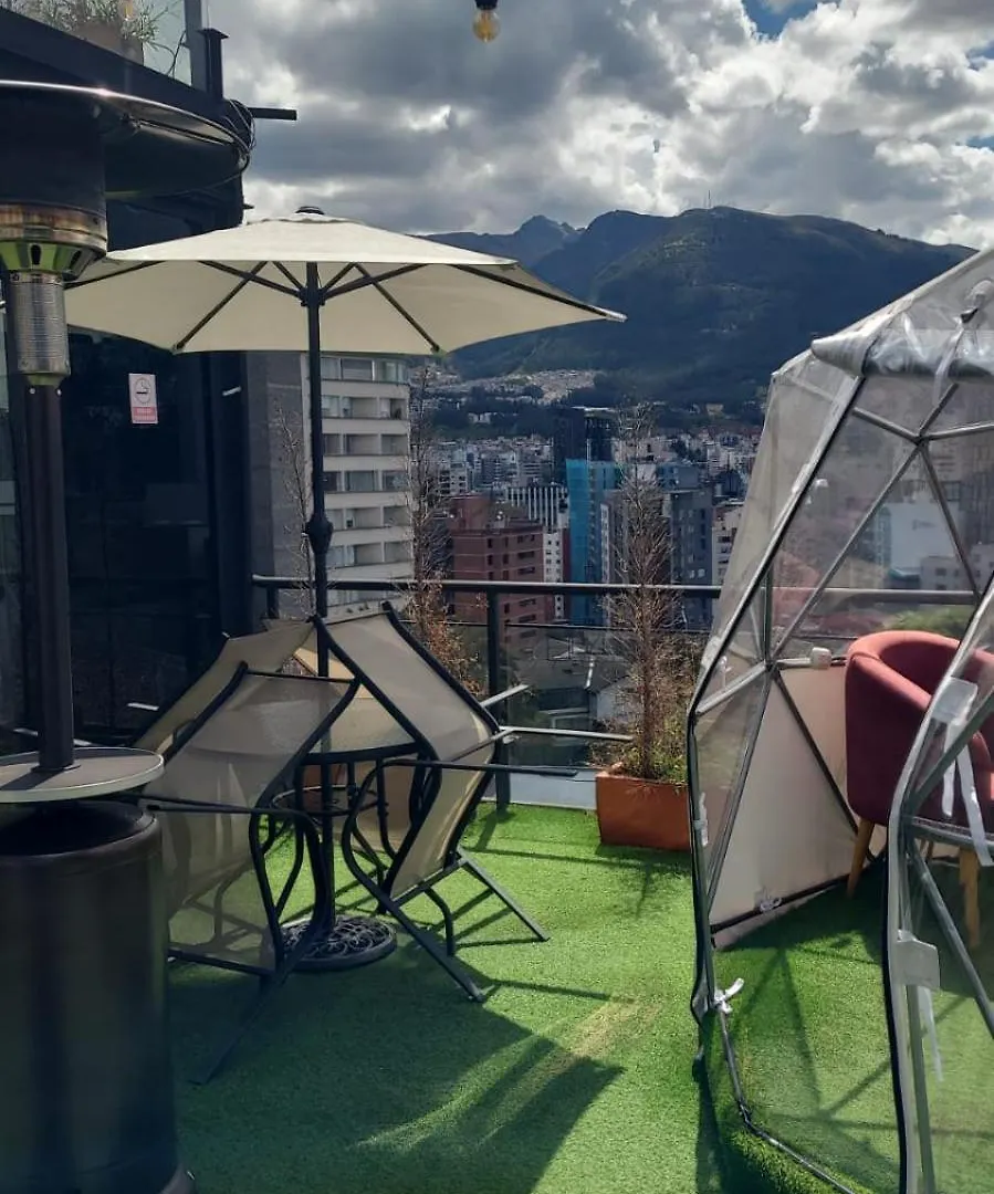 Ch Hoteles Capsula Bellavista Quito Ecuador